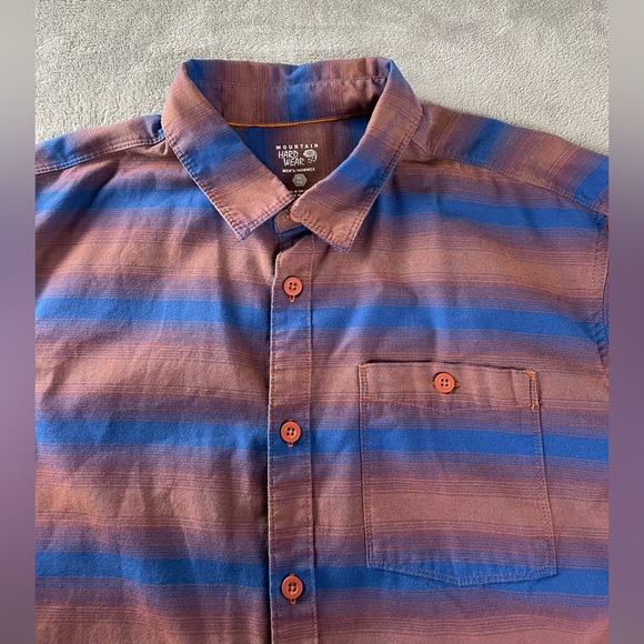 Mountain Hardwear XL Men’s Blue & Rusty Type Color Cotton Poly Button Shirt - Picture 2 of 11